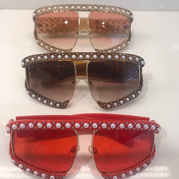 Celebrity Status Sunglasses * NEW * - Picture 2 of 3